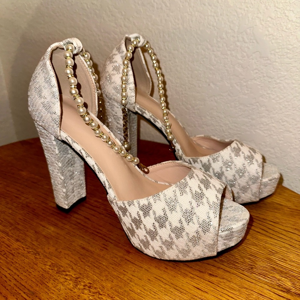 Size 9 heels